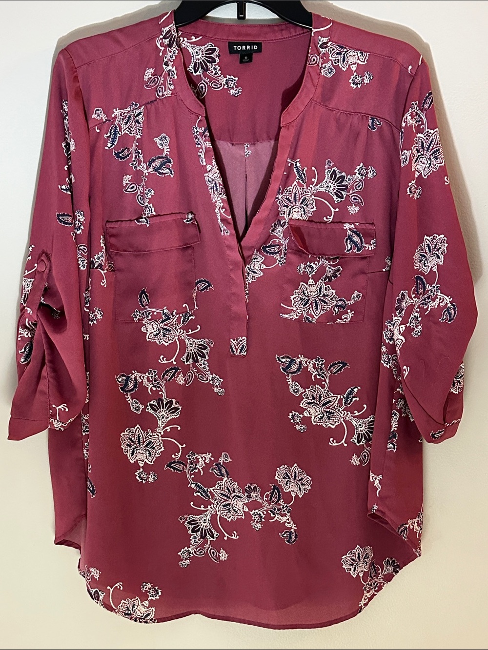 torrid size 0 Rosewood Floral Split-Neck Blouse